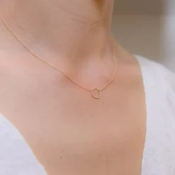 Carla Caruso - Mini Circle Necklace