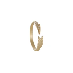 Carla Caruso - Pavè Diamond Arrow Ring