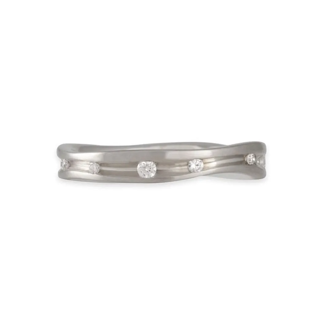 Matsu - Diamond Wave Band in 14K White Gold