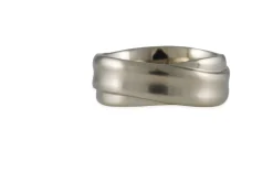 Matsu - Small Crossroads Band in 14K White Gold