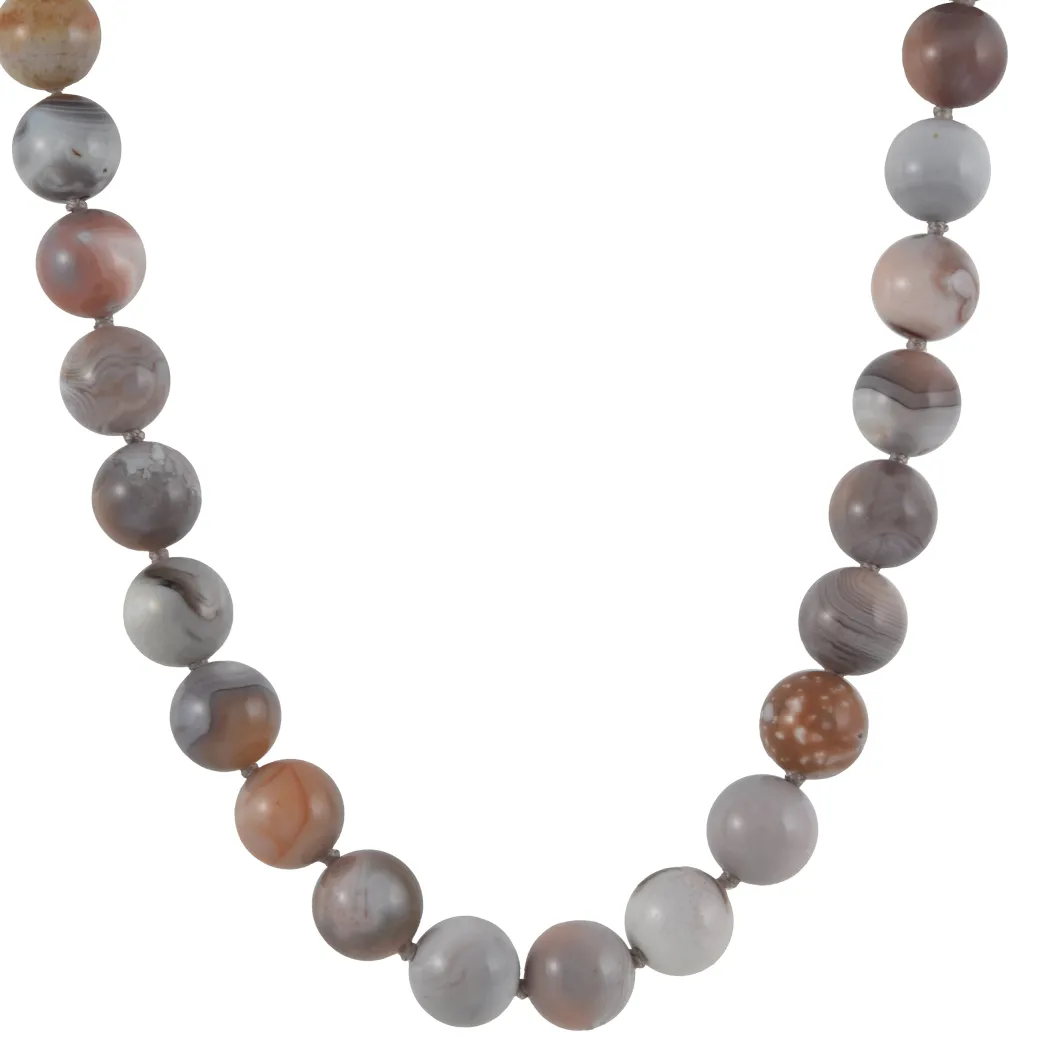Monica Marcella – Botswana Agate Ojo Clasp Necklace
