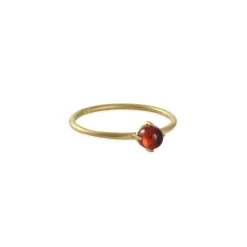 Satomi Kawakita - Cabachon Garnet Ring